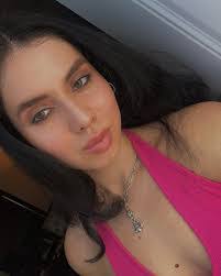 Lily Lopez's Instagram, Twitter & Facebook