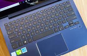 The bad the glossy body is impossible to keep clean of. Asus Zenbook 13 Ux331un Full Review And Benchmarks Laptop Mag