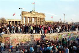 In der sendung wer stiehlt mir die show? sollten prominente einen der wichtigsten tage der deutschen. Gestern Welt Im Wandel 1989 Das Jahr In Dem Alles Anders Wurde