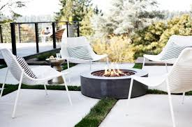 Maybe you would like to learn more about one of these? Sleekness In Seattle Modern Garden Midcentury House Gardenista Backyard Fire Modern Garden Outdoor Fire Pit