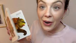 Amazon.com: Brown Bear, Brown Bear, What Do You See? (Brown Bear and  Friends) eBook : Martin, Jr., Bill, Carle, Eric: Tienda Kindle