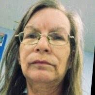 Julie Hazlett's Instagram, Twitter & Facebook