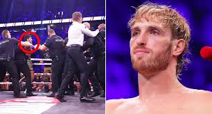 Logan Paul fight 'farce' causes uproar amid 'embarrassing' scenes