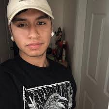 Chris Paz's Instagram, Twitter & Facebook