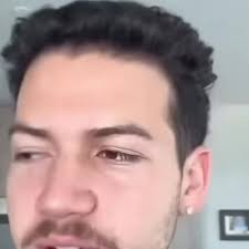 IM WHAT FROM THE WAIST DOWN? W edit btw