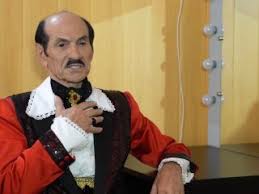 Ранее грег чапкис рассказал, как он отнесся к молодой супруге знаменитого отца. Deti Chapkisa Ploho Otnosyatsya K Ego Novoj Zhene Znaj Yua