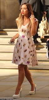 Myleene Klass films advert in London wearing ladylike pink dress | Daily  Mail Online