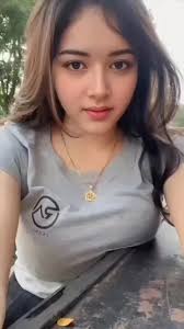 ดาราสาวอินโดนีเซียและความงามที่น่าทึ่ง