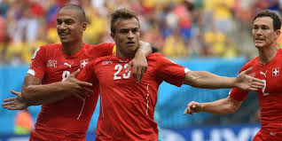 Official twitter account of xherdan shaqiri. Hattrick Von Xherdan Shaqiri Tageblatt Lu Tageblatt Lu