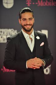 Last year, the mala mia singer was robbed while staying in the four seasons hotel in moscow during the world cup. Maluma Das Ist Der Neue Mann An Madonnas Seite