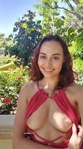 Date idea: you take my nudes at the local garden