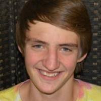 Aaron Ewen's Instagram, Twitter & Facebook