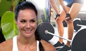 Weight loss: Lose half a stone in two weeks by doing this twice a day