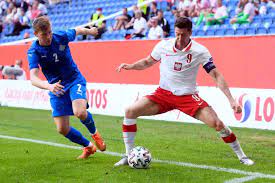 Piotr zielinski, kamil jozwiak, robert lewandowski. Apuestas Y Pronosticos Eslovaquia Lider En El Grupo De Espana Marca