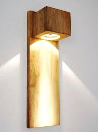 Diywoodworkingeasy In 2020 Lampen Holz Rustikal Holzleuchte Wandlampen Aus Holz