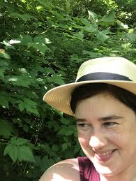 Laura Da̕ reads and discusses The Rhetorical Feminine