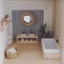 Riley S Dollhouse On Instagram House Nr 2 Bathroom Ikea Ikeaflisat Ikeaflisatdollhouse Moderndollhouse Projectdollhouse Poppenhuis Dollhouse Puppenhaus Meubles Maison De Poupee Maison De Poupees Moderne Maison Barbie