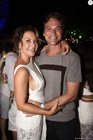 Fabiula nascimento posta clique e se declara ao marido emilio dantas por redação fabiula nascimento usou o seu perfil oficial do instagram postar um clique com o marido, emilio dantas , com direito a uma declaração ao amado. Emilio Dantas E Fabiula Nascimento Curtiram Juntos O Reveillon Em Noronha Purepeople