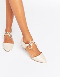 Ankle Tie Point Leather Flat Shoes Con Imagenes Zapatos Planos Zapatos Primaverales Zapatos De Novia