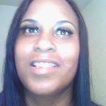 Rosalyn Williamson's Instagram, Twitter & Facebook