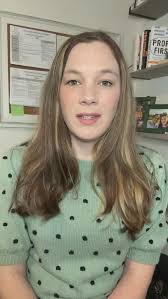 Burnout doesn’t just happen out of nowhere., It brews — in spreadsheets, in  second-guessing, in skipped paychecks., 🧨 Here are 3 financial red flags I  see right before burnout hits:, 1. Ignoring your ...