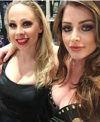 Gianna Michaels private chat