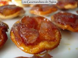 Mini Tartes Aux Nestle Et Aux Chocolat Recette Ptitchef Recette Mini Tarte Recette Repas Gastro