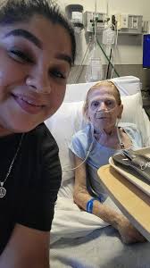 Wow this is very sad.. praying 🙏 for her friends and family.