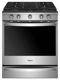 Plus, get even baking with a temperature sensor, and prevent cooked food from getting cold with the Whirlpool Smart 30 In 5 Burners 5 8 Cu Ft Self Cleaning Convection Oven Slide In Gas Range Fingerprint Resistant Stainless Steel In The Single Oven Gas Ranges Department At Lowes Com