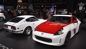 Nissan 370z Edisi Ulang Tahun Ke 50 Pakai Skema Datsun 240z Era 70 An