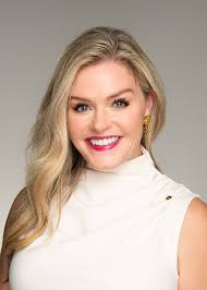 Erika Mullins's Instagram, Twitter & Facebook