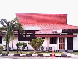 Maybe you would like to learn more about one of these? Mahkamah Tinggi Shah Alam Bangunan Annex Rasmi Sut