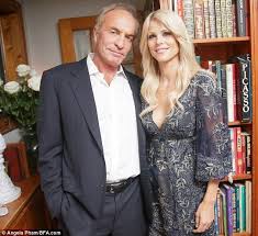 They have two children together, daughter sam alexis born in 2007. Back Together Elin Nordegren 35 Cuddles Up To Ex Chris Cline 57 Elin Nordegren Celebrity Entertainment Celebrity Lifestyle