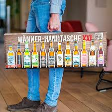 Beer Tasting Box Geschenk Idee Bier Spezialitaten Von Privatbrauereien Mit Henkel Geburtstag In 2020 Mannerhandtasche Box Geschenk Geschenke
