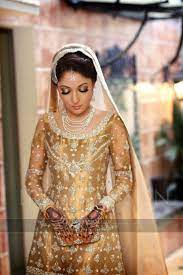 Here is the complete collection of sharmila farooqi wedding. Sharmila Farooqi Wedding 6 Irfan Ahson Photos Pakistani Bridal Dresses Pakistani Wedding Outfits Pakistani Bride