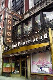 Bigelows Pharmacy 1831 Oldest Pharmacy In The Us Greenwich Village Nyc Greenwich Village Vintage Neon Signs Nyc