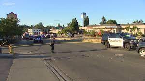 Jun 17, 2021 · local news 'we have someone being murdered,' said kent 911 caller. Employees Near Kent Shooting Scene Say Monday S Violence Highlights Ongoing Issues King5 Com