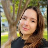 Sarah Gervasi's Instagram, Twitter & Facebook