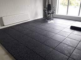Rubber gym mats and safety playground mats delivered nationwide in ireland. Matting Gym Flooring Rubber Flooring Ireland Myhomefitness Ie