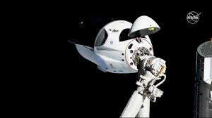 Feel free to send us your own wallpaper and we will consider adding it to appropriate category. Spacex Dragon 2 Won T Be Back From Iss Until After July Suggests Fcc Filing