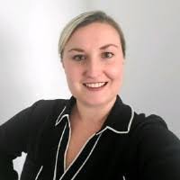 Justine Bauer's Instagram, Twitter & Facebook