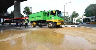 In kuala lumpur, the drainage system that existed along with the city already old and no longer efficient in accommodating and running water from heavier rain. Ft Minister Dbkl To Identify Flood Hotspots Before Improving Drainage System Malaysia Malay Mail