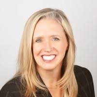 Amelia Hunter's Instagram, Twitter & Facebook