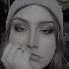 Jamie Sampson (@21_Losers)