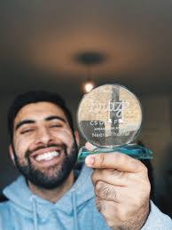 Eloise Hyatt's Instagram, Twitter & Facebook