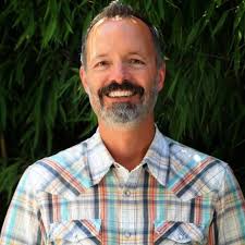 Randy Leavitt's Instagram, Twitter & Facebook