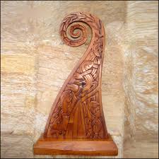 VM-11 Oseberg Ship Stern - Celtic, Viking and Lamp Woodcraft Carvings