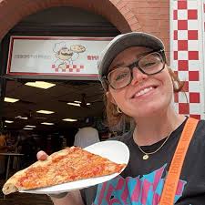 bailey.hatcher's Pizza Review at Halftime King of Pizza