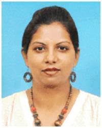 Tracy Gomes's Instagram, Twitter & Facebook