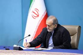Iran's Pezeshkian Orders Restoration of Internet Access